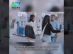 Un client étranger est venu à l'usine pour voir le générateur d'azote de 20 Nm3/h.